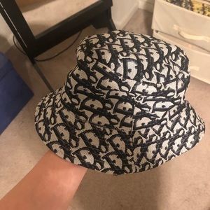 Christian Dior Bucket Hat 